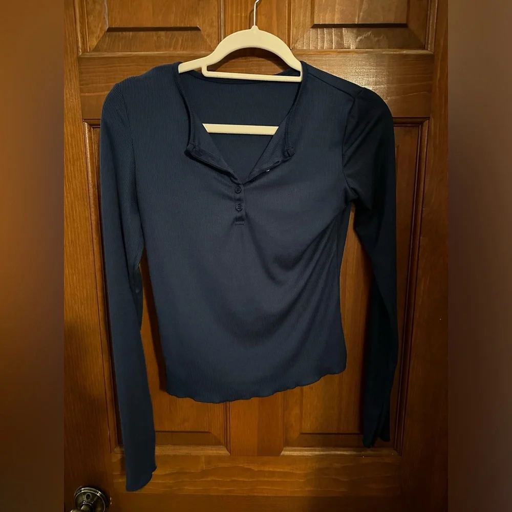 shein long sleeve top - Picture 1 of 3
